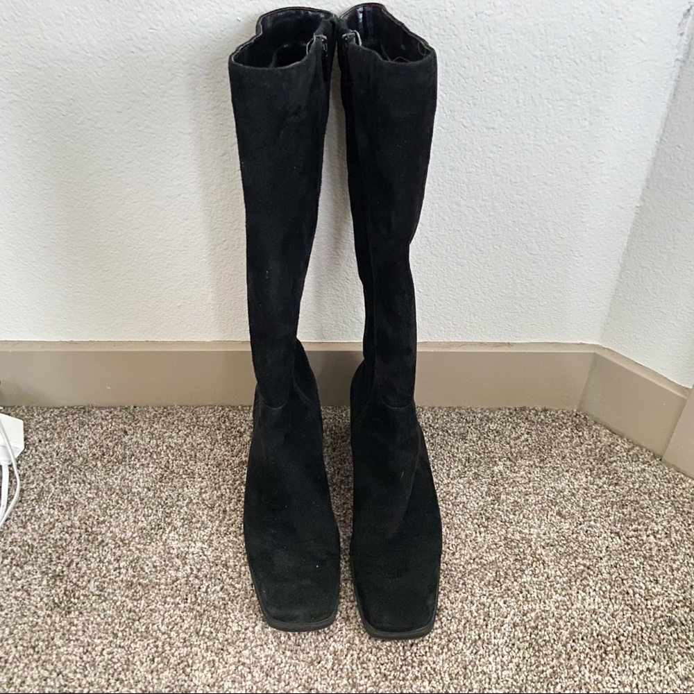 Square toe black boots